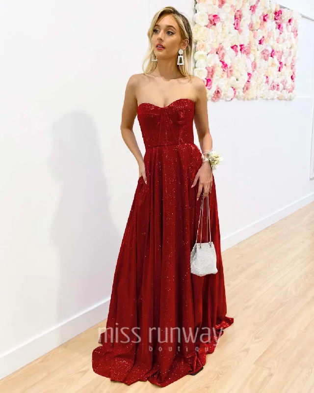 Delphine Glitter Gown - Red Embroidered unclassified dresses